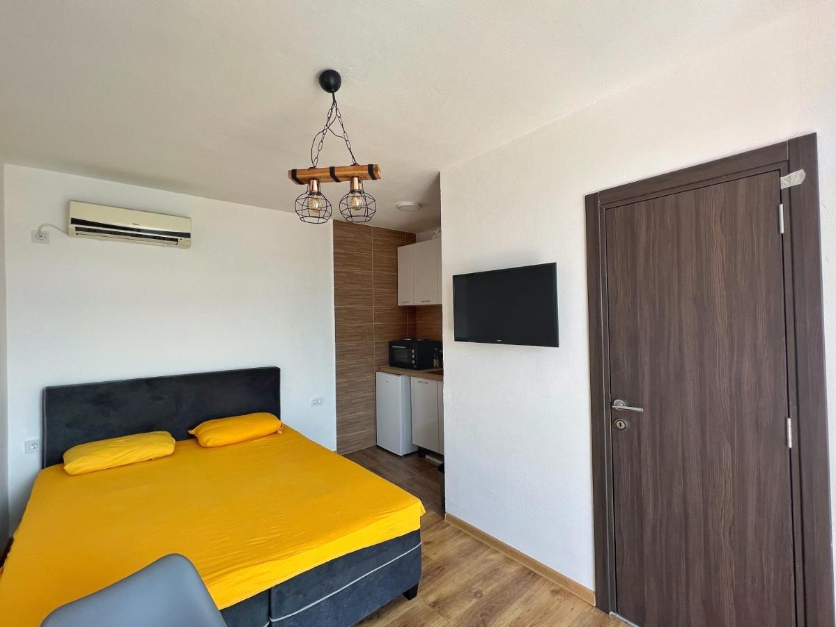 Jg Studio Apartment Vranjina المظهر الخارجي الصورة